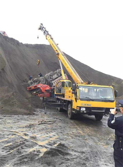 磴口上犹道路救援